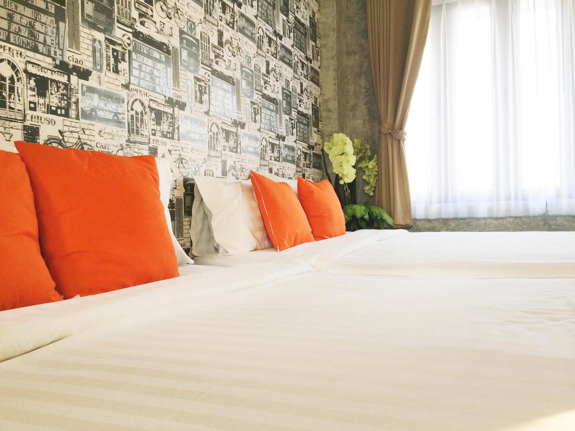 Laemsing Whitehouse Resort Laem Sing Ngoại thất bức ảnh