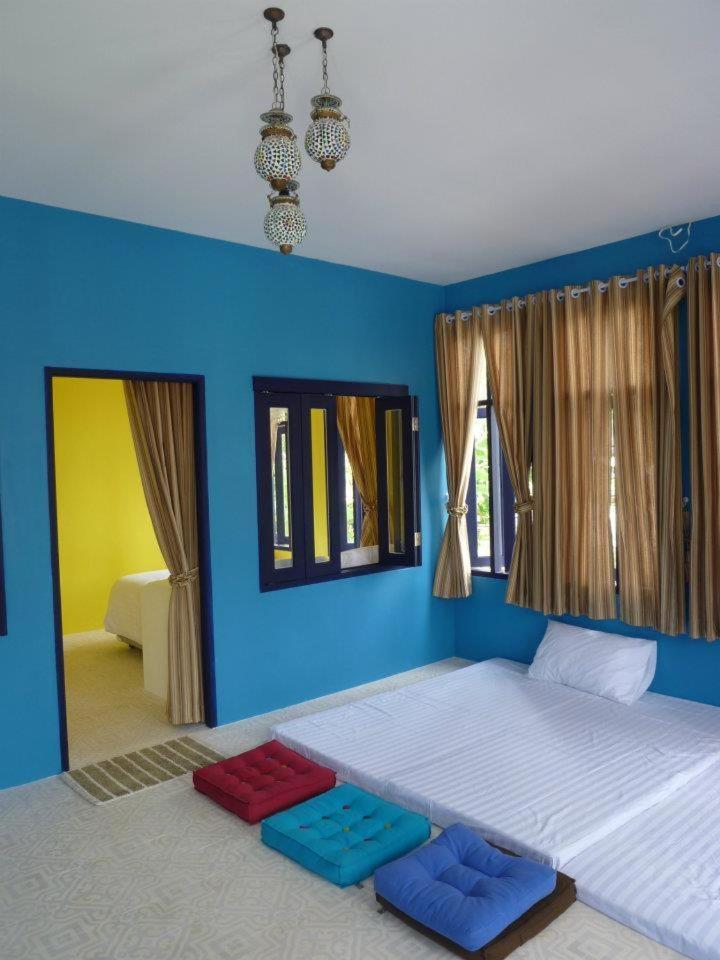 Laemsing Whitehouse Resort Laem Sing Ngoại thất bức ảnh