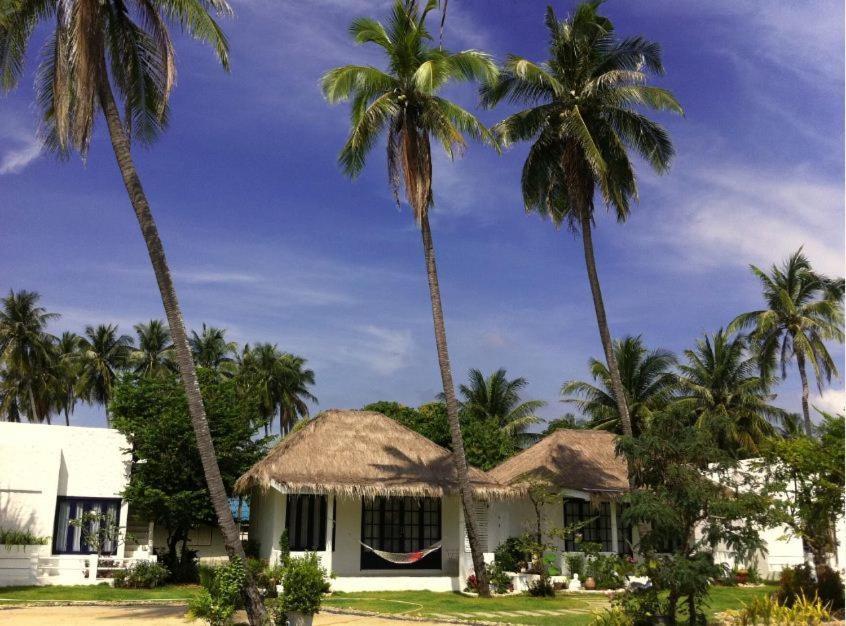 Laemsing Whitehouse Resort Laem Sing Phòng bức ảnh