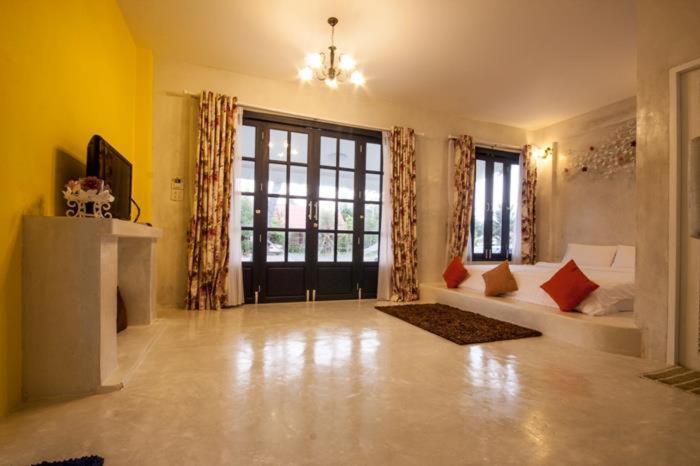 Laemsing Whitehouse Resort Laem Sing Phòng bức ảnh