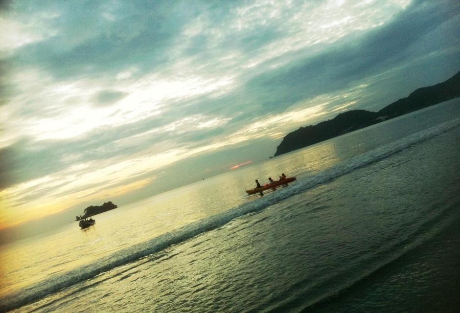 Laemsing Whitehouse Resort Laem Sing Ngoại thất bức ảnh